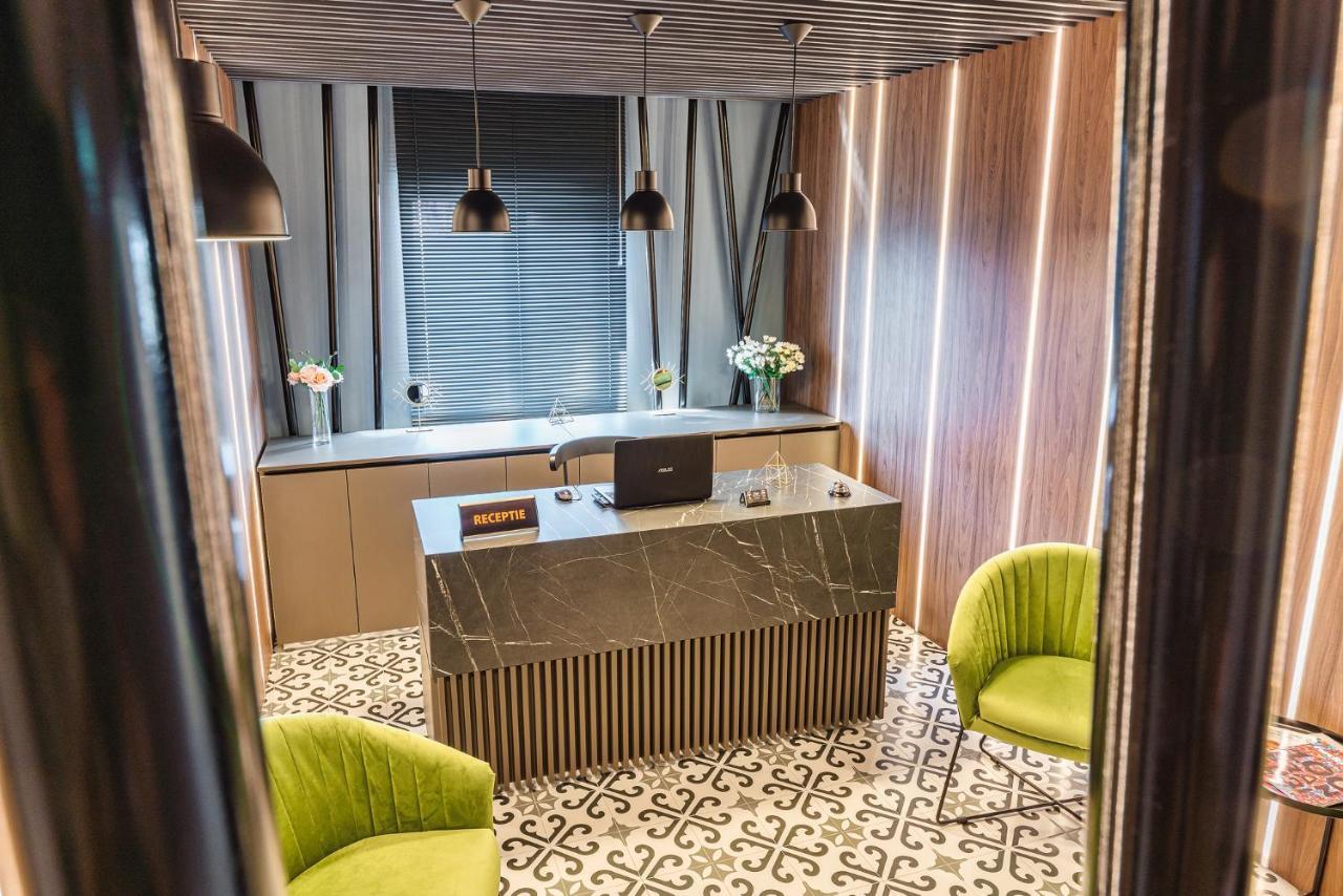 Saga Rooms Victoria  Luaran gambar