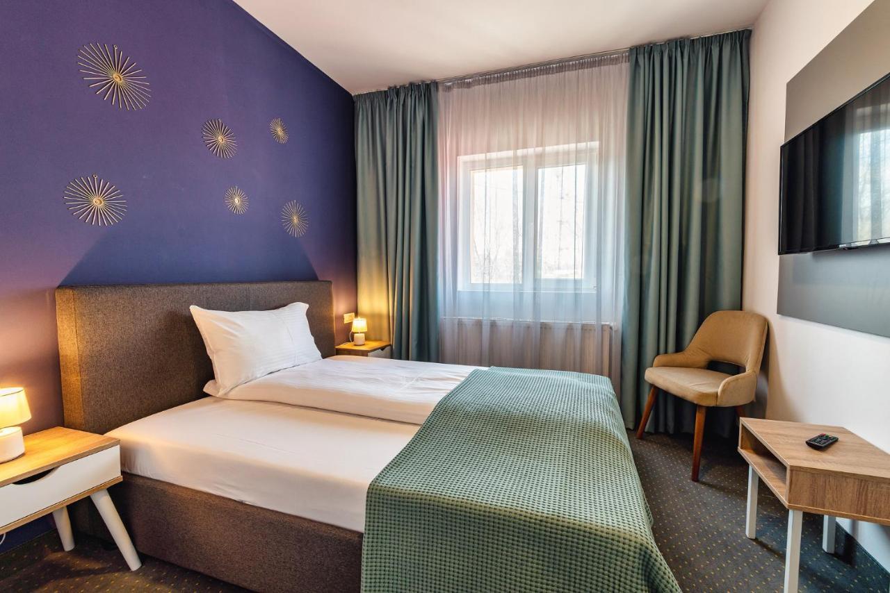 Saga Rooms Victoria  Luaran gambar
