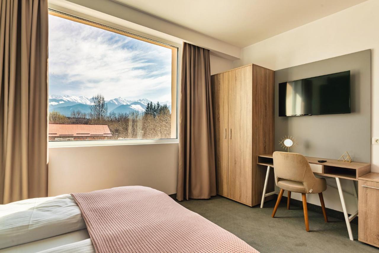 Saga Rooms Victoria  Luaran gambar