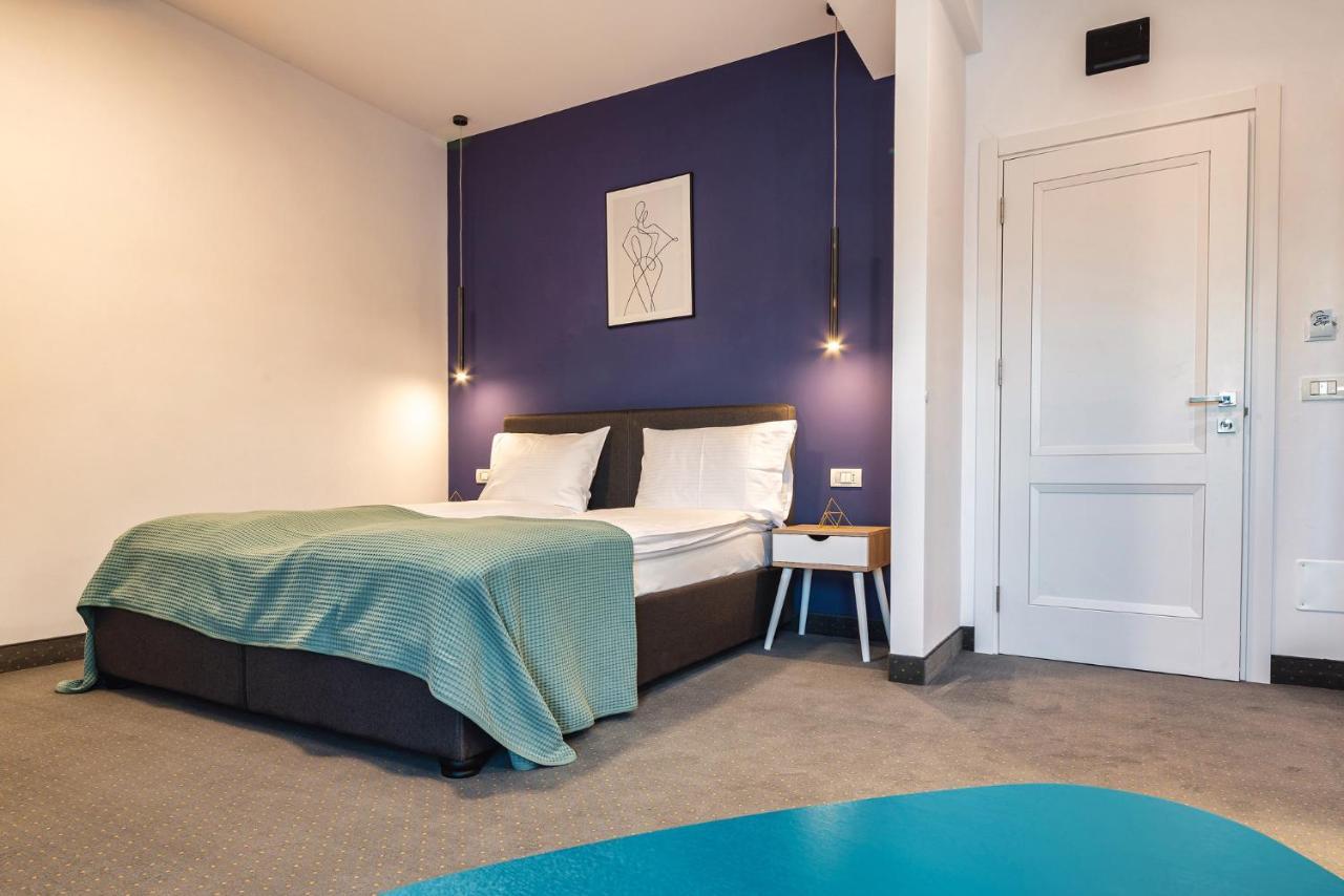 Saga Rooms Victoria  Luaran gambar