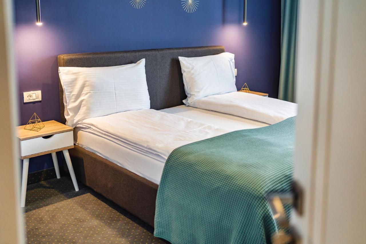 Saga Rooms Victoria  Luaran gambar
