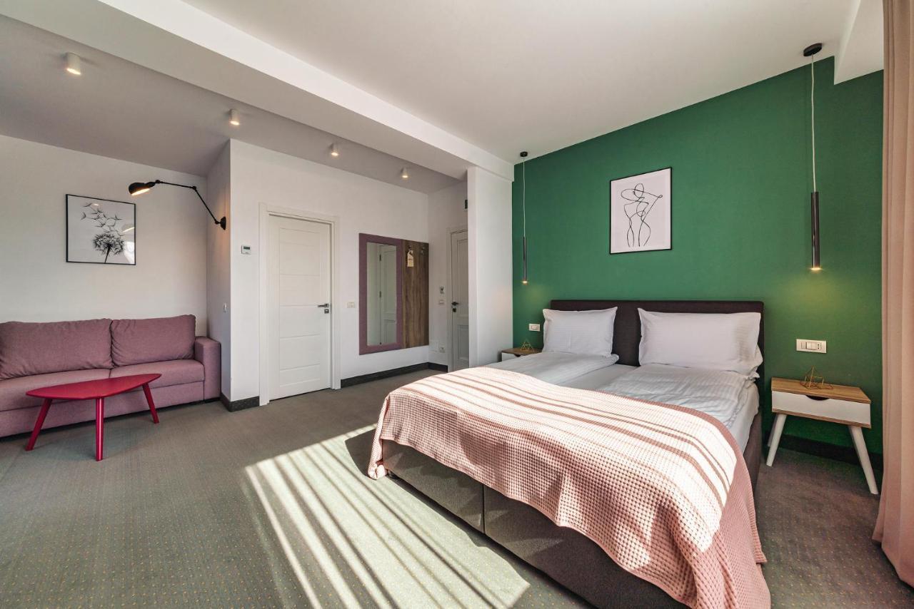 Saga Rooms Victoria  Luaran gambar